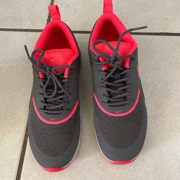 Nike Air Max Thea Size 5 - Picture 4 of 7